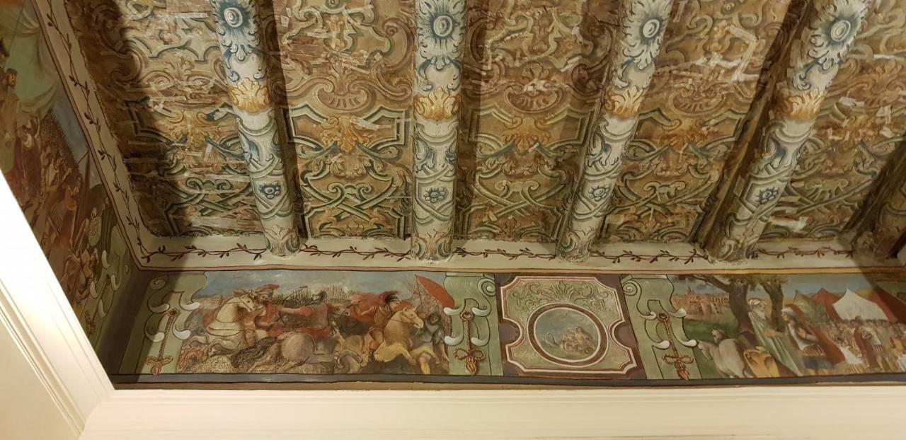 Residence San Mattia Napoli Bagian luar foto