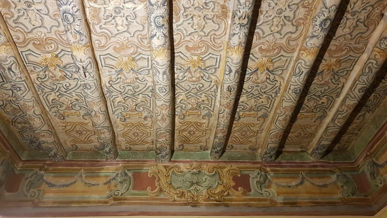 Residence San Mattia Napoli Bagian luar foto